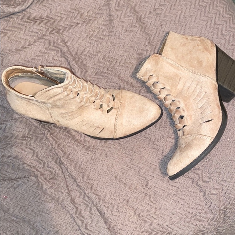 COCONUTS by Matisse booties